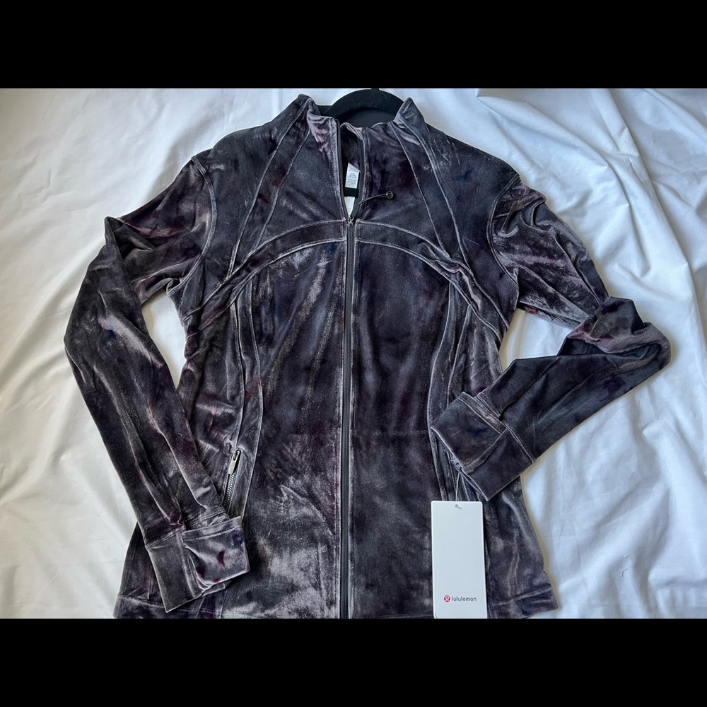 NWT Define Jacket in Velour Size 16